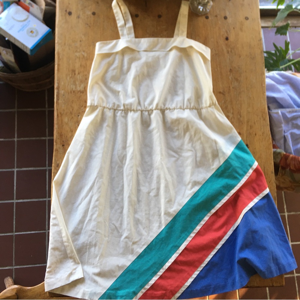 Vintage dress. Some discoloration/ wear and tear. Parachute like material.
